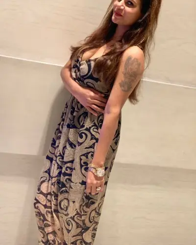 Dhekiajuli Escort